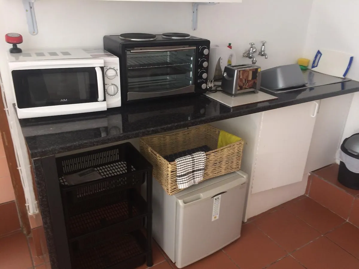 Olive Tree Garden Apartment 1 ケープタウン